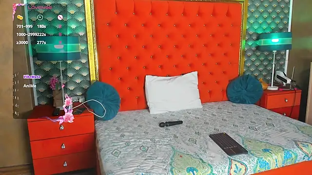 VallerieJones webcam