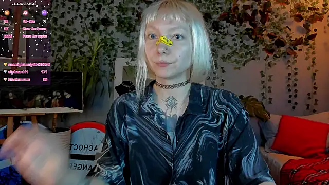 tattoo_art_baby webcam