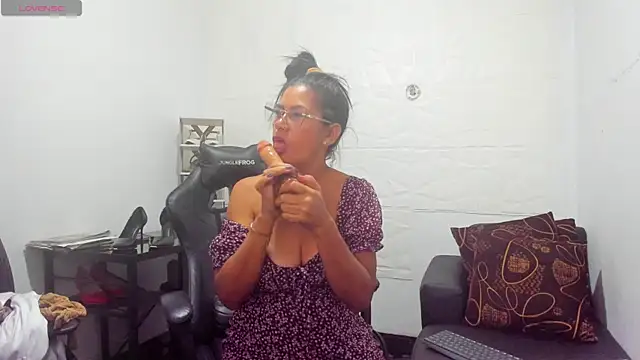 Miss_diosadenylon webcam