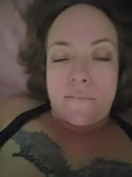 julimonroe webcam