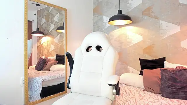 LalilaBrunettee