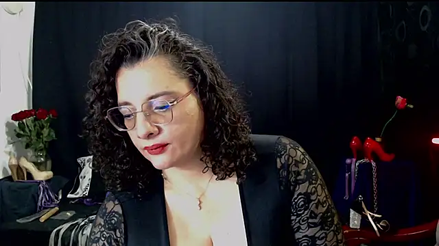 Aleja_Gonzales webcam