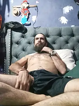 hairy_mannn webcam