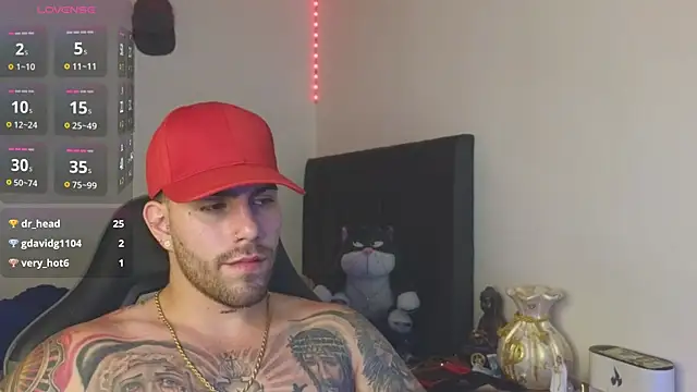 Ades_Lowe webcam