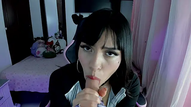 Ada_luna01