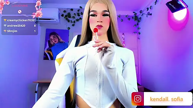 Sophiaa_doll_ webcam