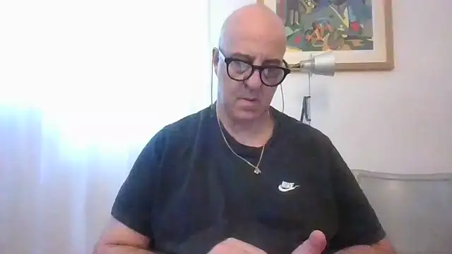 ANONIMO7735 webcam