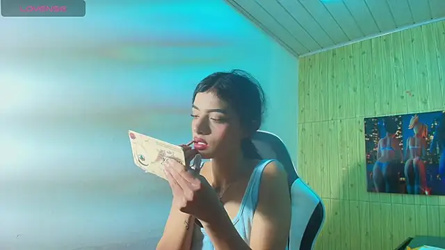 honeyluxe_ webcam