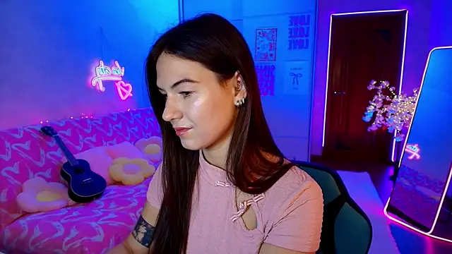 luna_lust_212 webcam