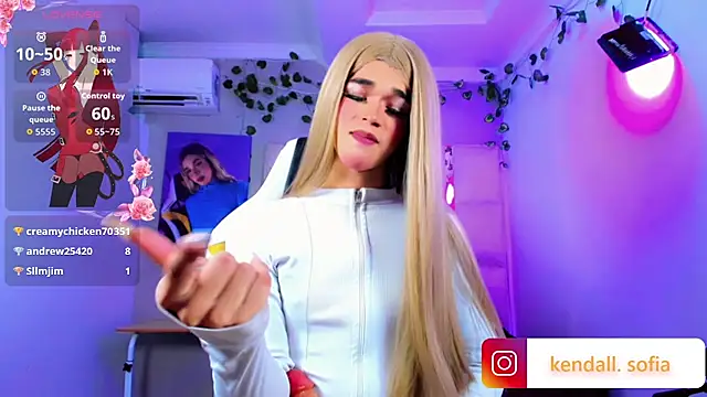 Sophiaa_doll_ webcam