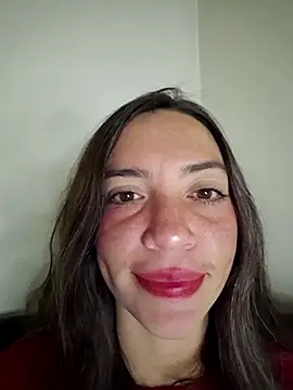 loveuu-bae webcam