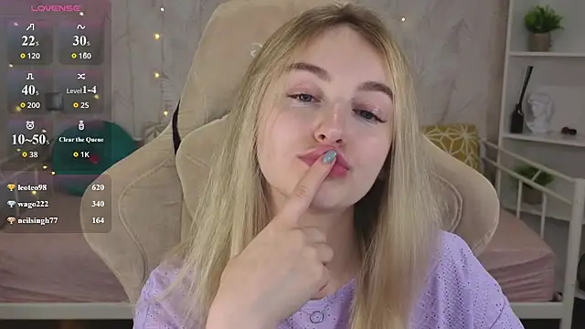 Shy_Polly webcam