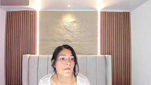 NINAMARTINS webcam