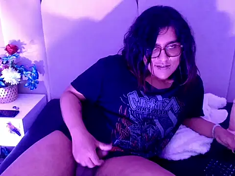 jessie_dark30 webcam