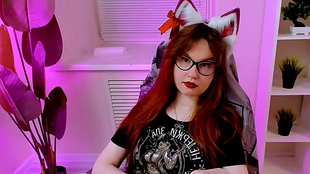 CarolGiggly webcam