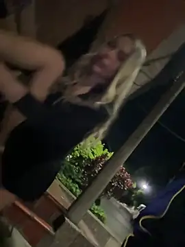 lindaandtony webcam
