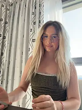 mollyxxx webcam