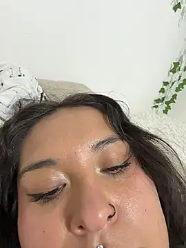 Nailealipsglossy