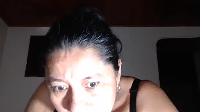 adrixxx38 webcam