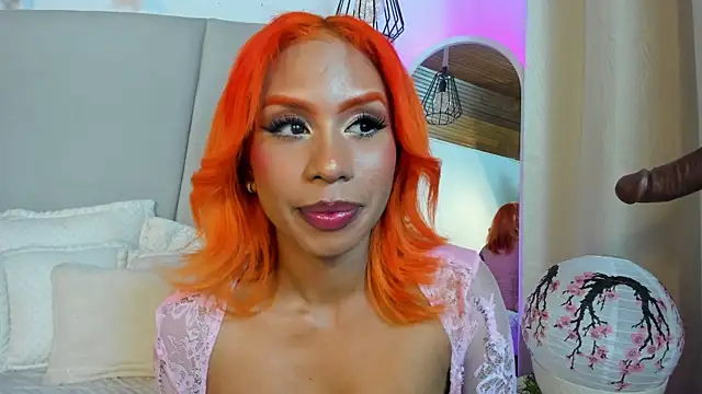Nicole_Brown1126 live cam on StripChat