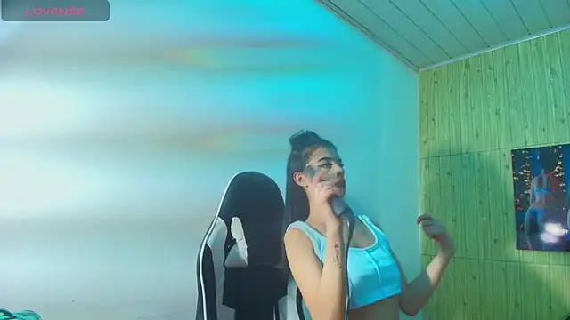 honeyluxe_ webcam