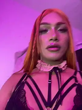 _KittyQueen12 webcam