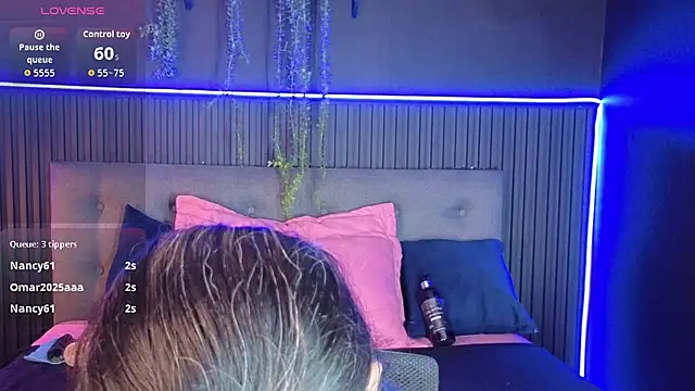 sasi_luna webcam