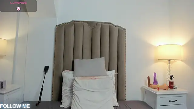 agartha_velvet webcam