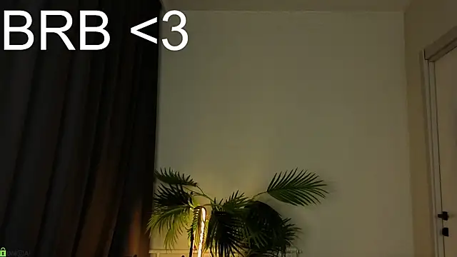 Leslie_Scott webcam