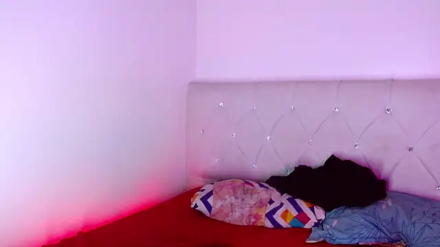 Angel_foxc13 webcam