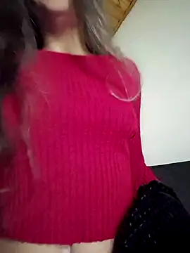 loveuu-bae webcam