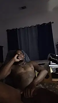 SoUnloveable webcam