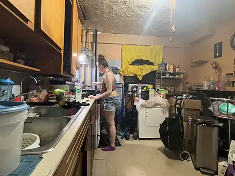 Snowbunnycake_131 webcam