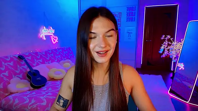 luna_lust_212 webcam