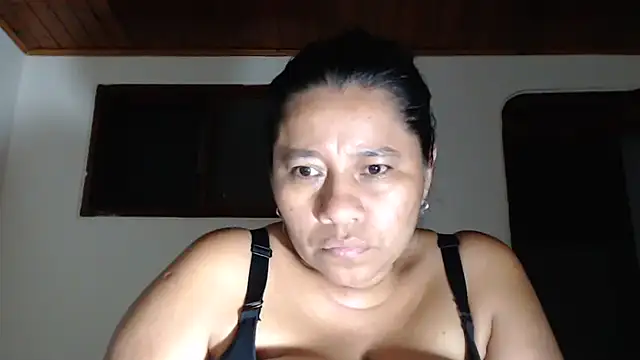 adrixxx38 webcam