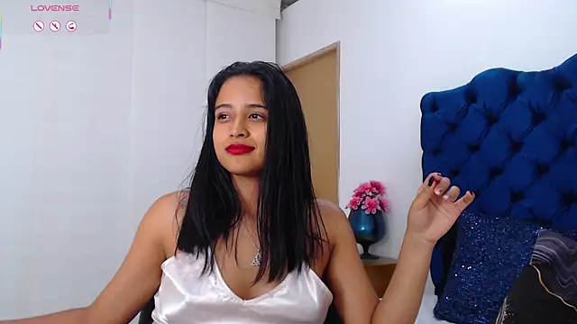 Lili666_ webcam