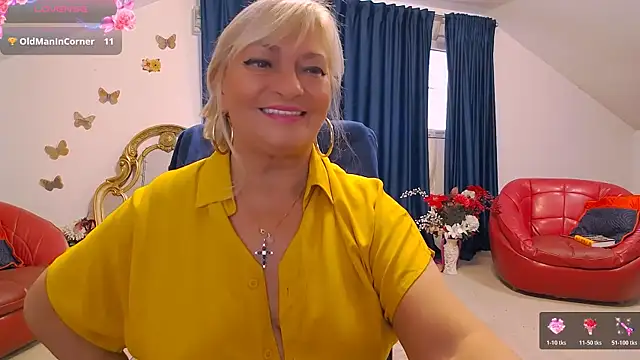 HypnotikCate webcam