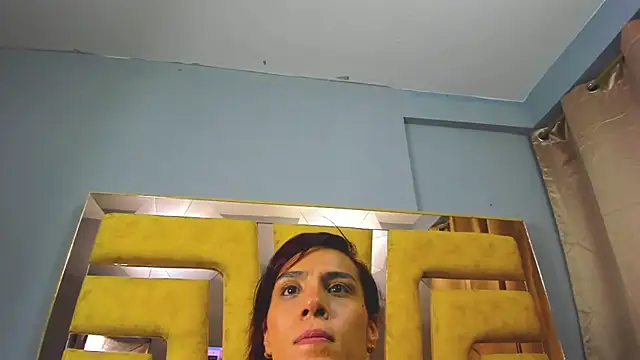 AlahiaEvanz webcam
