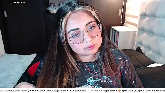 yini_angel webcam