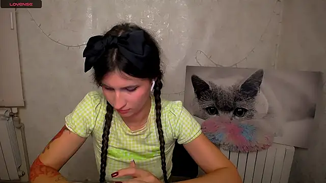 MaryEm976 webcam