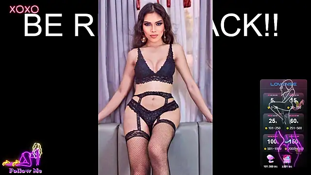 izabella_moore webcam