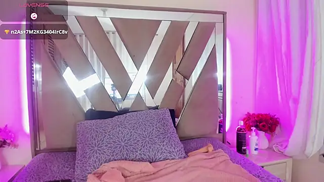 casey_lorens webcam