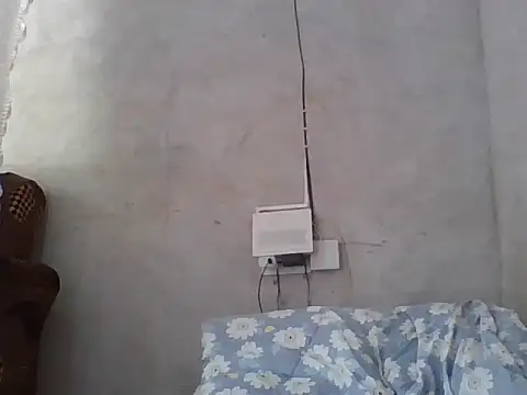 clive_damian webcam