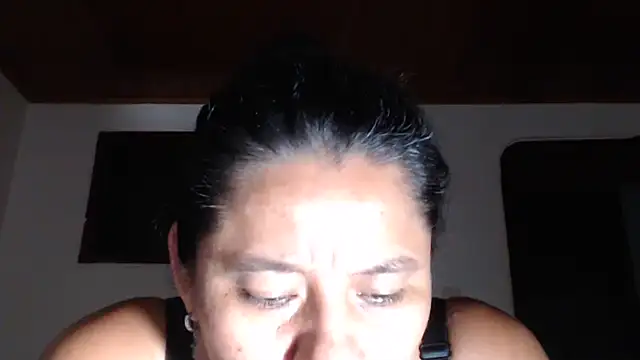 adrixxx38 webcam