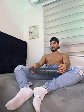 Thiago_Hill webcam