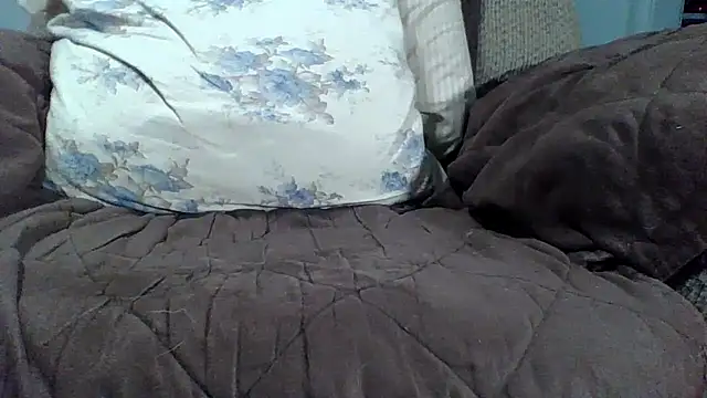 Jbsklxz67 webcam