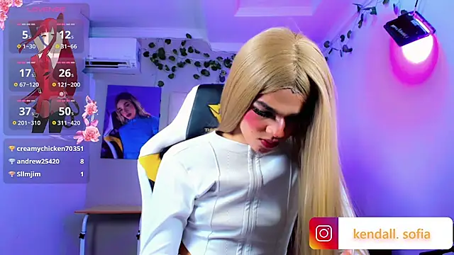 Sophiaa_doll_ webcam