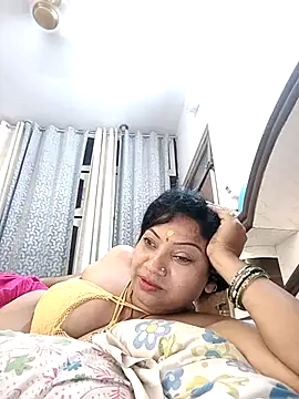 Cute-Janvi20 webcam