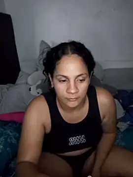 cieloo_777 webcam