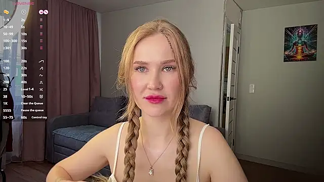 LustfulDiana webcam